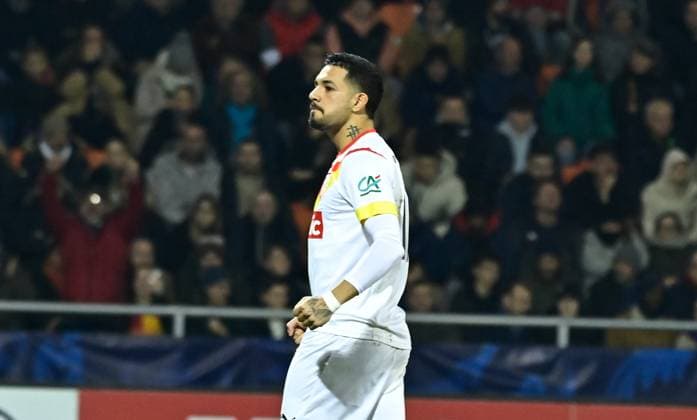 Attitude - Joie de F Medina ( 14 - Lens ) - FOOTBALL : Lorient vs Lens - Coupe de France - 09 02 2023 FedericoPestellini Panoramic 