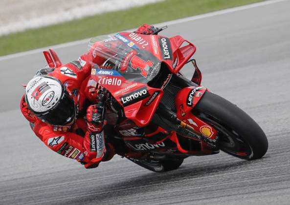 Sport Themen der Woche KW06 Sport Bilder des Tages February 10, 2023, Kuala Lumpur, Malaysia: Italian rider Francesco Bagnaia of Ducati Lenovo Team in action during the Sepang MotoGP Official Test at Sepang International Circuit in Sepang. Kuala Lumpur Malaysia - ZUMAs197 20230210_zaa_s197_018 Copyright: xWongxFokxLoyx