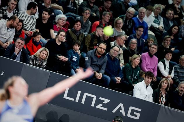 TENNIS - WTA, Tennis Damen Upper Austria Ladies Linz LINZ,AUSTRIA,10.FEB.23 - TENNIS - WTA Tour, Upper Austria Ladies Linz. Image shows fans.  GEPAxpictures xManfredxBinder