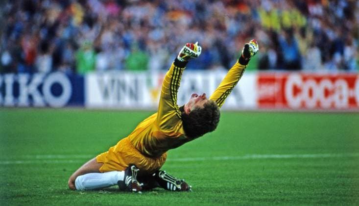 17.06.88 Deutschland - Spanien Deutschland, München, 17.06.1988, Fussball, Europameisterschaft EM 1988 in Deutschland, Deutschland - Spanien (2:0): Eike Immel (Deutschland).