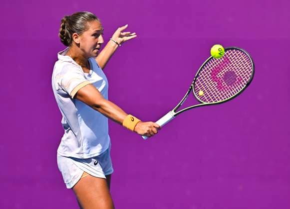 Qatar TotalEnergies Open 2023 Diane Parry of France in action during her 1st round Qualifying match against Magdalena Frech of Poland at the WTA, Tennis Damen Qatar TotalEnergies Open tennis tournament at the Khalifa International Tennis Complex in Doha, Qatar, 11 February 2023 Doha Qatar  Copyright: xNoushadxThekkayilx originalFilename:varittyakkal-wtaqatar230211_npbdq.jpg