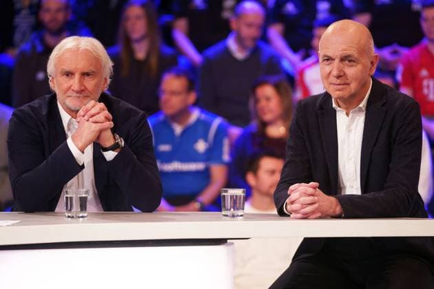 Sport Themen der Woche KW06 Sport Bilder des Tages RUDI VOELLER, BERND NEUENDOF DAS AKTUELLE SPORTSTUDIO ZDF MAINZ *** RUDI VOELLER, BERND NEUENDOF DAS AKTUELLE SPORTSTUDIO ZDF MAINZ 