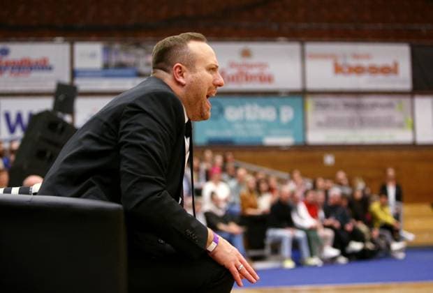 BAU 11.02.2023 Bietigheim Tanzen Bundesliga Lateinformationen in Bietigheim, Trainer Klaus Pätzold (TSC Residenz Ludwigsburg A)