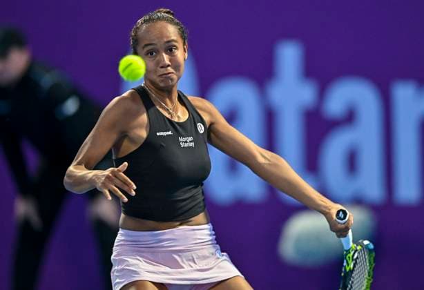 WTA, Tennis Damen Qatar TotalEnergies Open 2023 Leylah Fernandez of Canada in action during her 2nd round Qualifying match against Dayana Yastremska of Ukraine at the WTA Qatar TotalEnergies Open tennis tournament at the Khalifa International Tennis Complex in Doha, Qatar, 12 February 2023 DOHA Qatar  Copyright: xNoushadxThekkayilx originalFilename:varittyakkal-qatartot230212_npqQN.jpg