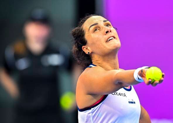 WTA, Tennis Damen Qatar TotalEnergies Open 2023 Martina Trevisan of Italy in action against Karolina Muchova of Czech Republic at the WTA Qatar TotalEnergies Open tennis tournament at the Khalifa International Tennis Complex in Doha, Qatar, 13 February 2023 DOHA Qatar  Copyright: xNoushadxThekkayilx originalFilename:varittyakkal-wtaqatar230213_npmj4.jpg
