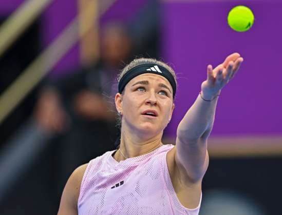 WTA, Tennis Damen Qatar TotalEnergies Open 2023 Karolina Muchova of Czech Republic in action against Martina Trevisan of Italy at the WTA Qatar TotalEnergies Open tennis tournament at the Khalifa International Tennis Complex in Doha, Qatar, 13 February 2023 DOHA Qatar  Copyright: xNoushadxThekkayilx originalFilename:varittyakkal-wtaqatar230213_npaTu.jpg