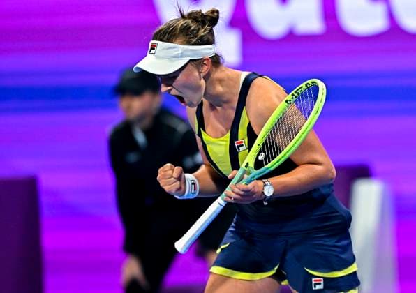 WTA, Tennis Damen Qatar TotalEnergies Open 2023 Barbora Krejcikova of Czech Republic in action against Veronika Kudermetova of Russia at the WTA Qatar TotalEnergies Open tennis tournament at the Khalifa International Tennis Complex in Doha, Qatar, 13 February 2023 DOHA Qatar  Copyright: xNoushadxThekkayilx originalFilename:varittyakkal-wtaqatar230213_npSff.jpg