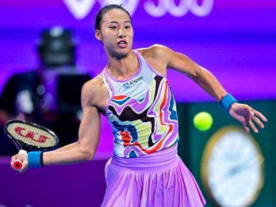 WTA, Tennis Damen Qatar TotalEnergies Open 2023 Qinwen Zheng of China is in action against Maria Sakkari of Greece at the WTA Qatar TotalEnergies Open tennis tournament at the Khalifa International Tennis Complex in Doha, Qatar on February 14, 2023. DOHA Qatar  Copyright: xNoushadxThekkayilx originalFilename:varittyakkal-wtaqatar230214_npYpR.jpg