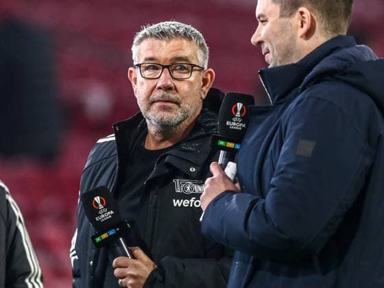 Urs Fischer (FC Union Berlin, Chef-Trainer) vor dem Spiel, NL, Ajax Amsterdam vs FC Union Berlin, UEFA Europa League Play-Offs, Hinspiel, Spielzeit 2022 2023, 16.02.2023, NL, Ajax Amsterdam vs FC Union Berlin, UEFA Europa League Play-Offs, Hinspiel, Spielzeit 2022 2023, 16.02.2023, Foto: Eibner-Pressefoto Gabriel Boia Amsterdam Copyright: xEibner-Pressefoto GabrielxBoiax EP_EER