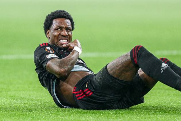 Sheraldo Becker (FC Union Berlin, 27) unzufrieden, enttäuscht enttaeuscht, NL, Ajax Amsterdam vs FC Union Berlin, UEFA Europa League Play-Offs, Hinspiel, Spielzeit 2022 2023, 16.02.2023, NL, Ajax Amsterdam vs FC Union Berlin, UEFA Europa League Play-Offs, Hinspiel, Spielzeit 2022 2023, 16.02.2023, Foto: Eibner-Pressefoto Gabriel Boia Amsterdam Copyright: xEibner-Pressefoto GabrielxBoiax EP_EER