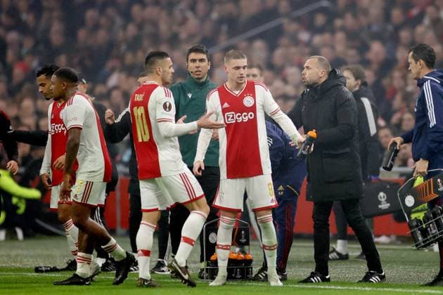 AMSTERDAM, 16-02-2023 , JohanCruyff Arena, season 2022 2023 , Europa League match between Ajax and Union Berlin, Ajax coach John Heitinga coaching during the match Ajax - Union Berlin Ajax - Union Berlin  x19917653x Copyright: