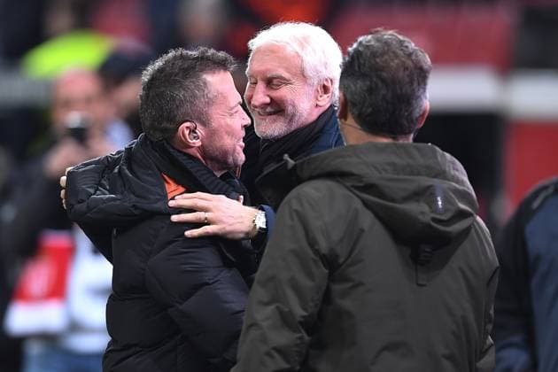 Fußball Europa League K.-o.-Runde-Play-off Bayer 04 Leverkusen - AS Monaco am 16.02.2023 in der BayArena in Leverkusen Lothar Matthäus, links - Rudi Völler ( Sportdirektor Deutschland ), rechts