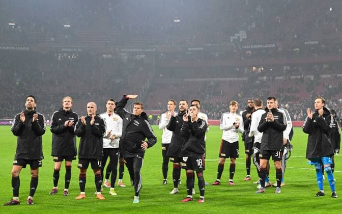 Fussball, Herren, Saison 2022 2023, Europa League (Play-Offs zum Achtelfinale, Hinspiel), Ajax Amsterdam - 1. FC Union Berlin, Spieler des 1. FC Union Berlin , 16.02. 2023, Copyright: xMatthiasxKochx