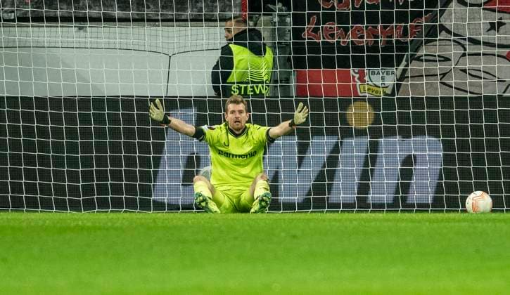 16.02.2023, GER, Fußball, Herren, UEFA, Fußball Europa League, Play-off, Saison 2022 2023, TSV Bayer 04 Leverkusen - AS Monaco Lukas Hradecki (TSV Bayer 04 Leverkusen) nach dem Tor zum 0:1 Leverkusen BayArena Nordrhein-Westfalen Deutschland
