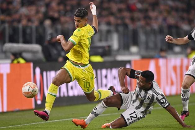 Foto Fabio Ferrari LaPresse 16 Febbraio 2023 - Torino, Italia - calcio - Juventus vs Nantes - UEFA Europa League - Spareggi andata - Juventus Stadium. Nella foto: Ludovic Blas(Nantes), Alex Sandro (Juventus F.C.) February 16, 2023 Turin, Italy - sport, calcio - Juventus vs Nantes - UEFA Europa League - Play off -1st leg- Juventus Stadium. In the pic: Ludovic Blas(Nantes), Alex Sandro (Juventus F.C.)  Copyright: xFabioxFerrari LaPressex