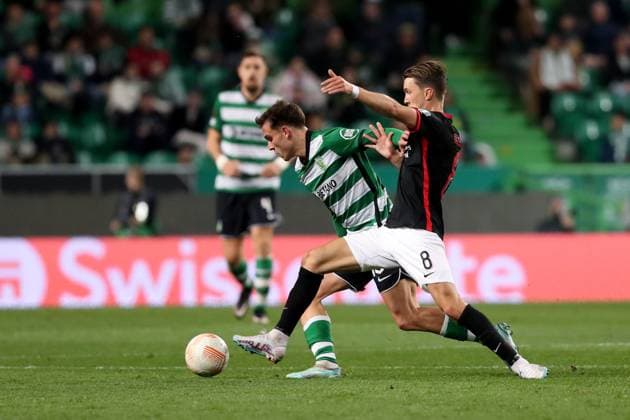 February 16, 2023, Lisbon, Portugal: Manuel Ugarte of Sporting CP (L) vies with Kristoffer Olsson of FC Midtjylland during the knockout round play-off leg one - UEFA Europa League match between Sporting CP and FC Midtjylland at Alvalade stadium in Lisbon, Portugal, on February 16, 2023. Lisbon Portugal - ZUMAf123 20230216_zap_f123_005 Copyright: xPedroxFiuzax