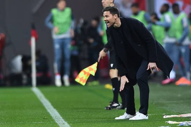 Fußball Europa League K.-o.-Runde-Play-off Bayer 04 Leverkusen - AS Monaco am 16.02.2023 in der BayArena in Leverkusen Xabi Alonso ( Trainer Cheftrainer Leverkusen )