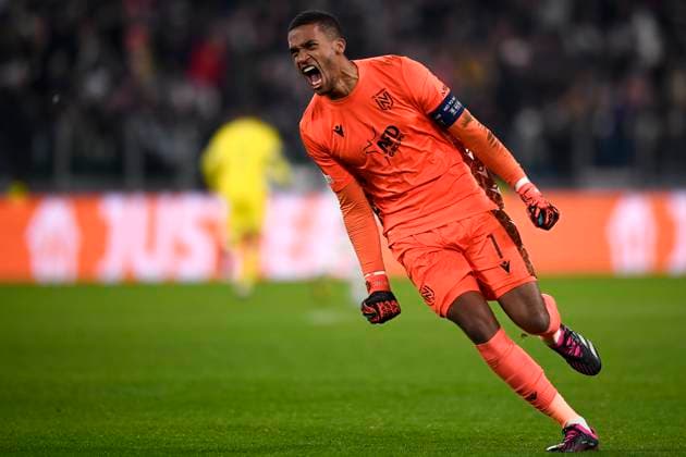 Juventus FC v FC Nantes - UEFA Europa League Alban Lafont of FC Nantes celebrates during the UEFA Europa League knockout round play-off leg one football match between Juventus FC and FC Nantes. Turin Italy Copyright: xNicolòxCampox