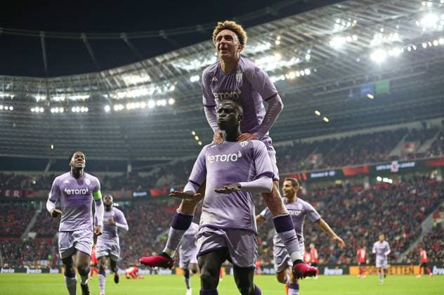 16.02.2023, Fussball UEFA Europa League 2022 2023, K.-o.-Runden-Play-off, Bayer 04 Leverkusen - AS Monaco, in der BayArena Leverkusen. Jubel (L-R) Torschütze Krepin Diatta (AS Monaco) und Eliesse Ben Seghir (AS Monaco) zum Tor zum 2:2