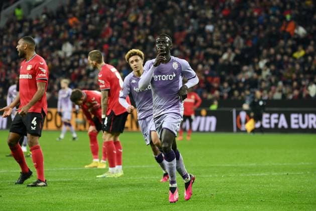 Jubel Krepin Diatta (AS Monaco) mach dem 2:2 16.02.2023, Fussball Europa League, Saison 2022 23, K.o. Runden Play off, Bayer 04 Leverkusen - AS Monaco Leverkusen BayArena Nordrhein Westfalen Deutschland