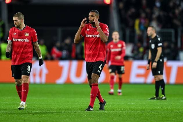 GER, Europa League, Bayer Leverkusen vs. AS Monaco 16.02.2023, BayArena , Leverkusen , GER, Europa League, Bayer Leverkusen vs. AS Monaco im Bild picture shows Jonathan Tah (Bayer Leverkusen 4) gestikuliert