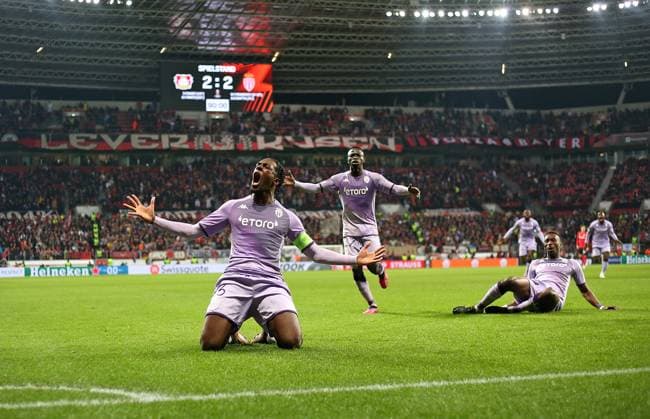 16.02.2023, Fussball UEFA Europa League 2022 2023, K.-o.-Runden-Play-off, Bayer 04 Leverkusen - AS Monaco, in der BayArena Leverkusen. Jubel Torschütze Axel Disasi (AS Monaco) zum Tor zum 2:3