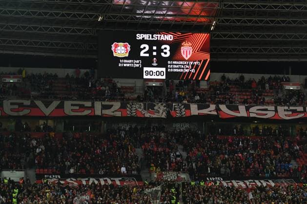 Anzeigentafel mit dem Endergebnis 16.02.2023, Fussball Europa League, Saison 2022 23, K.o. Runden Play off, Bayer 04 Leverkusen - AS Monaco Leverkusen BayArena Nordrhein Westfalen Deutschland