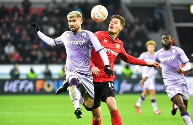 Fussball, Deutschland, Herren, Europa League, Saison 2022 2023, BayArena Leverkusen, Bayer Leverkusen - AS Monaco 2:3; Patrik Schick (LEV), Caio Henrique (ASM). Aktion UEFA REGULATIONS PROHIBIT ANY USE OF PHOTOGRAPHS AS IMAGE SEQUENCES AND OR QUASI-VIDEO
