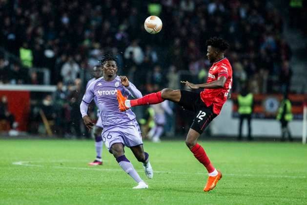 Leverkusen, Bayarena, 16.02.23: Breel Embolo (L9 of Monaco against Edmond Tapsoba of Leverkusen during the championsleague match between Bayer 04 Leverkusen v. AS Monaco FC.
