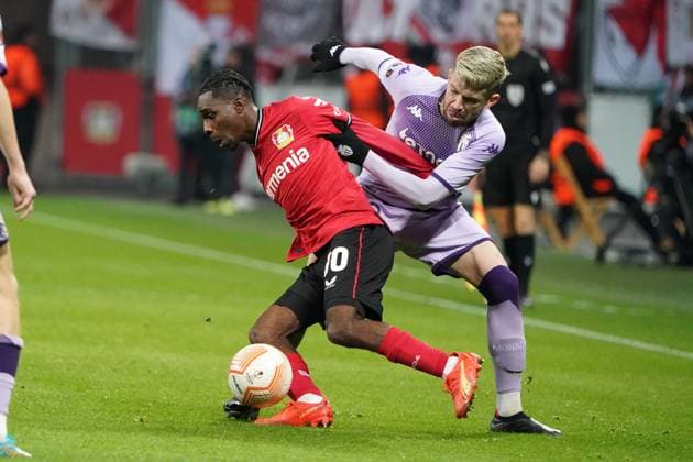 Fussball,UEFA Europa League 2022 2023, Bayer 04 Leverkusen - AS Monaco 16.02.2023, Bayarena Leverkusen, Jeremie Frimpong, Bayer 04 Leverkusen, Calo Henrique, AS Monaco