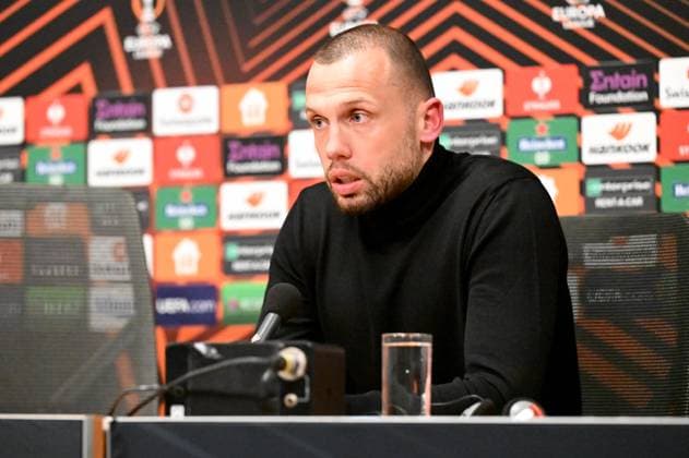 Fussball, Herren, Saison 2022 2023, Europa League (Play-Offs zum Achtelfinale, Hinspiel), Ajax Amsterdam - 1. FC Union Berlin (0:0), Trainer Johnny Heitinga (Ajax Amsterdam), 16.02. 2023, Copyright: xMatthiasxKochx