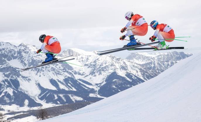 Bilder des Jahres 2023, Sport 02 Februar Sport Themen der Woche KW07 FREE STYLE - FIS SX WC Reiteralm SCHLADMING,AUSTRIA 17.FEB.23 - FREESTYLE SKIING - FIS World Cup, Ski Cross, men, ladies. Image shows Jonas Lenherr, Joos Berry and Marc Bischofberger (SUI).  GEPAxpictures xHaraldxSteiner