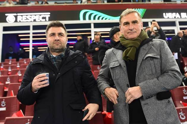 Coach Stefan Kuntz (R) of Turkey National Football Team during the UEFA Europa Conference League knockout round play-off leg one match between Trabzonspor and FC Basel at Senol Gunes Stadium in Trabzon, Turkey on February 16, 2023. Trabzon Turkey Copyright: xSeskimphotox Trabzon-Basel_160223 (297)