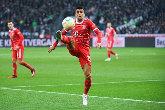 Joao Cancelo (Bayern Muenchen) 18.02.2023, Fussball GER, Saison 2022 2023, 1. Bundesliga, 21. Spieltag, Borussia Mönchengladbach - FC Bayern München 3:2 Moenchengladbach Borussia Park Nordrhein Westfalen Deutschland