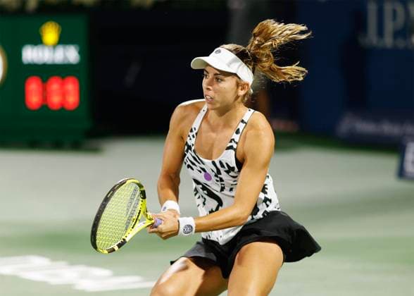 Julia Grabher Tennis - Dubai Tennis Championships 2023 - WTA, Tennis Damen - Dubai Duty Free Tennis Stadium - Dubai - - United Arab Emirates - 20 February 2023. Copyright: xJuergenxHasenkopfx