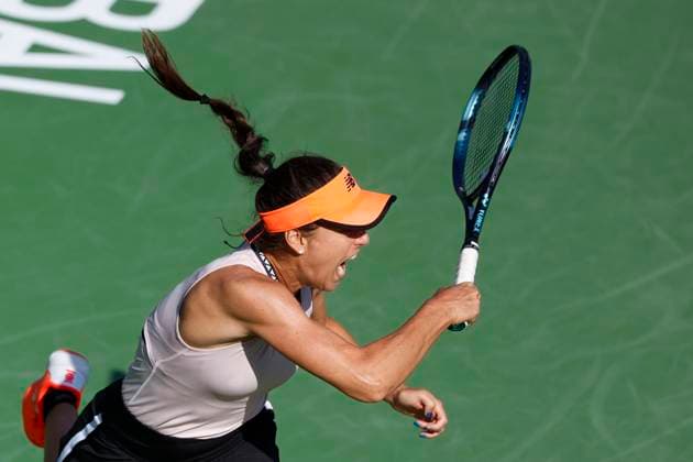 Sorana Cirstea Tennis - Dubai Tennis Championships 2023 - WTA, Tennis Damen - Dubai Duty Free Tennis Stadium - Dubai - - United Arab Emirates - 20 February 2023. Copyright: xJuergenxHasenkopfx