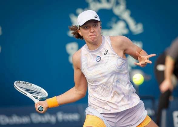 Iga Swiatek Tennis - Dubai Tennis Championships 2023 - WTA, Tennis Damen - Dubai Duty Free Tennis Stadium - Dubai - - United Arab Emirates - 22 February 2023. Copyright: xJuergenxHasenkopfx
