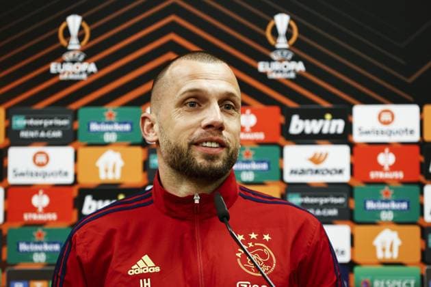 BERLIN - Ajax coach John Heitinga during the press conference, PK, Pressekonferenz ahead of the UEFA Europa League play-off match between FC Union Berlin and Ajax Amsterdam at Stadion An der Alten Försterei on February 22, 2023 in Berlin, Germany. ANP MAURICE VAN STONE UEFA Europa League Play-off MD-1 2022 2023 xVIxANPxSportx xxANPxIVx 463349265 originalFilename: 463349265.jpg