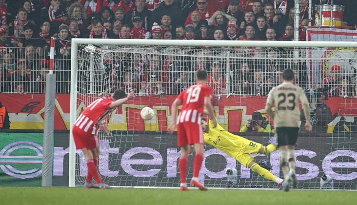 23.02.2023, Fussball UEFA Europa League 2022 2023, KO-Play-Off, 1. FC Union Berlin - Ajax Amsterdam, im Stadion An der Alten Försterei Berlin. Tor zum 1:0 per Handelfmeter