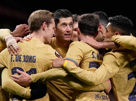 Bilder des Jahres 2023, Sport 02 Februar Sport Themen der Woche KW08 Sport Bilder des Tages Manchester, England, 23rd February 2023. Robert Lewandowski of Barcelona celebrates scoring the first goal during the UEFA Europa League match at Old Trafford, Manchester. Picture credit should read: Andrew Yates Sportimage EDITORIAL USE ONLY. No use with unauthorised audio, video, data, fixture lists, club league logos or live services. Online in-match use limited to 120 images, no video emulation. No use in betting, games or single club league player publications. SPI-2256-0047