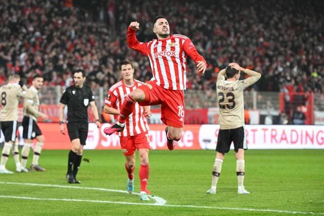 Sport Bilder des Tages Fussball, Herren, Saison 2022 2023, Europa League, (Play-Offs zum Achtelfinale, Rückspiel), 1. FC Union Berlin - Ajax Amsterdam, Josip Juranovic (1. FC Union Berlin) Torjubel, jubelt nach seinem Treffer zum 2:0 , 23.02. 2022, Copyright: xMatthiasxKochx