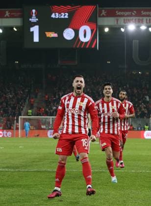 Josip Juranovic jubelnd nach 2:0 Freude Emotion Jubel Fußball Fussball UEL UEFA Europa League Herren Saison 2022 2023 23.02.2023 1.FC Union Berlin FCU vs. Ajax Amsterdam DFL regulations prohibit any use of photographs as image sequences and or quasi-video.