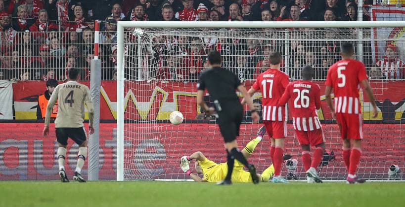 23.02.2023, Fussball UEFA Europa League 2022 2023, KO-Play-Off, 1. FC Union Berlin - Ajax Amsterdam, im Stadion An der Alten Försterei Berlin. Tor zum 2:0