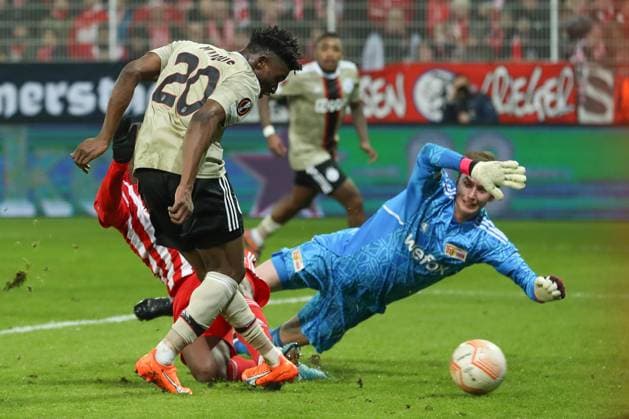 23.02.2023, xtgx, Fussball UEFA Europa League, 1. FC Union Berlin - Ajax Amsterdam emspor, v.l. Abseits Mohammed Kudus (Ajax Amsterdam, 20) schiesst Tor, Torschuetze, erzielt Tor, Treffer, scores the goal (DFL DFB REGULATIONS PROHIBIT ANY USE OF PHOTOGRAPHS as IMAGE SEQUENCES and or QUASI-VIDEO) Berlin