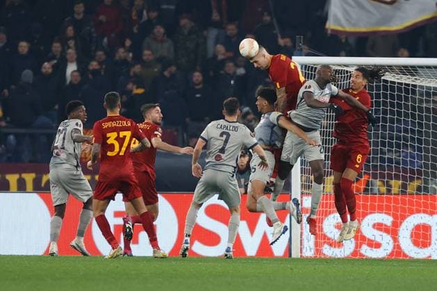 February 23, 2023, Rome, Italy: Rome, Italy, Olimpico stadium, February 23, 2023, Gianluca Mancini of AS Roma during AS Roma vs RB Salzburg - football Europa League match. football Europa League match - AS Roma vs RB Salzburg, Rome, Italy - ZUMAl164 20230223_zsa_l164_367 Copyright: xAgnxFotox
