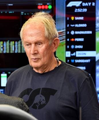 24.02.2023, Bahrain International Circuit, Sakhir, Formel 1 Testfahrten in Bahrain 2023 , im Bild Motorsportchef Dr. Helmut Marko (Red Bull Racing Honda) Sakhir Bahrain International Circuit Bahrain