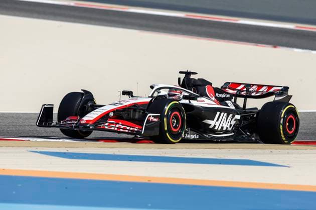 20 MAGNUSSEN Kevin (den), Haas F1 Team VF-23 Ferrari, action during the Formula 1 Aramco pre-season testing 2023 of the 2023 FIA Formula One World Championship, WM, Weltmeisterschaft from February 23 to 25, 2023 on the Bahrain International Circuit, in Sakhir, Bahrain - F1 - PRE-SEASON TESTING 2023 - BAHRAIN DPPI Panoramic  00123001__R3_4946