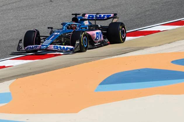 31 OCON Esteban (fra), Alpine F1 Team A523, action during the Formula 1 Aramco pre-season testing 2023 of the 2023 FIA Formula One World Championship, WM, Weltmeisterschaft from February 23 to 25, 2023 on the Bahrain International Circuit, in Sakhir, Bahrain - F1 - PRE-SEASON TESTING 2023 - BAHRAIN DPPI Panoramic  00123001__R3_5019_1