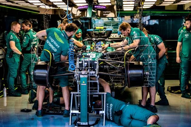 Formel 1 Pre Season Tests Bahrain. Freitag, 24.02.2023 Fernando Alonso (ESP) Aston Martin Formula One Team; Formel 1 Pre Season Tests Bahrain. Freitag, 24.02.2023 Copyright: xBEAUTIFULxSPORTS Erlhofx