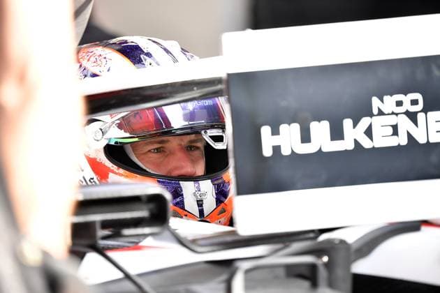 Formel 1 Testfahrten in Bahrain 2023 24.02.2023, Bahrain International Circuit, Sakhir, Formel 1 Testfahrten in Bahrain 2023 , im Bild Nico Hülkenberg (DEU), Moneygram Haas F1 Team.